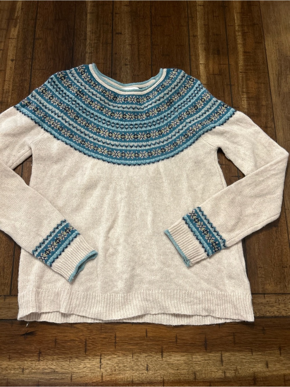 Tabitha Webb Cream Sweater with Blue Fair Isle Yoke - Women's Knit Pullover M